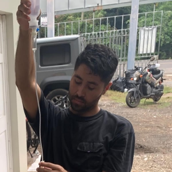 Dr. Carlos Villitoro